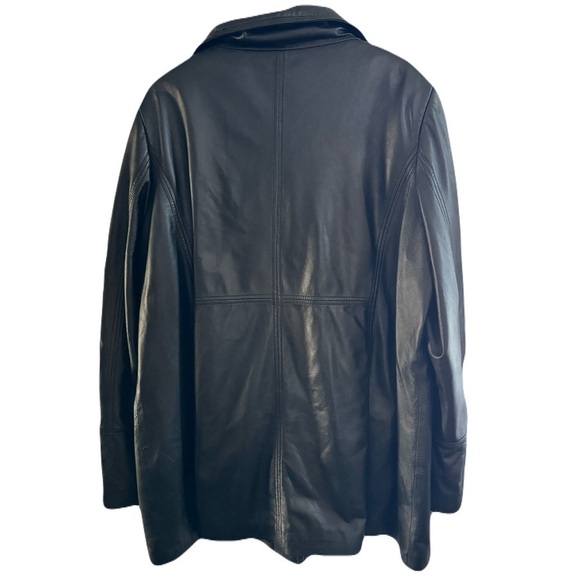 Danier Leather Jacket - Picture 4 of 12